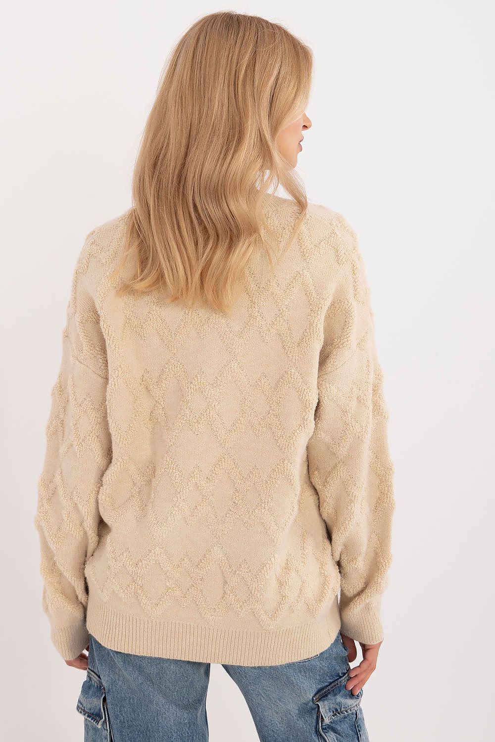 Sweter Damski Model AT-SW-2361.61 Light Beige - AT