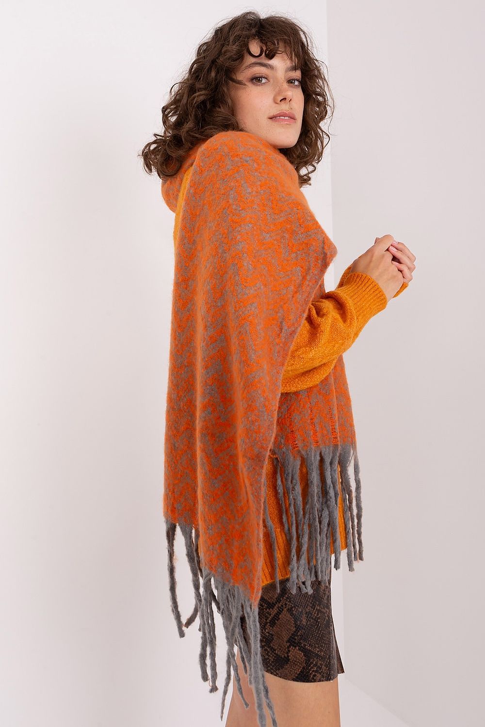 Szalik Model AT-SZ-23125.75 Light Orange - AT