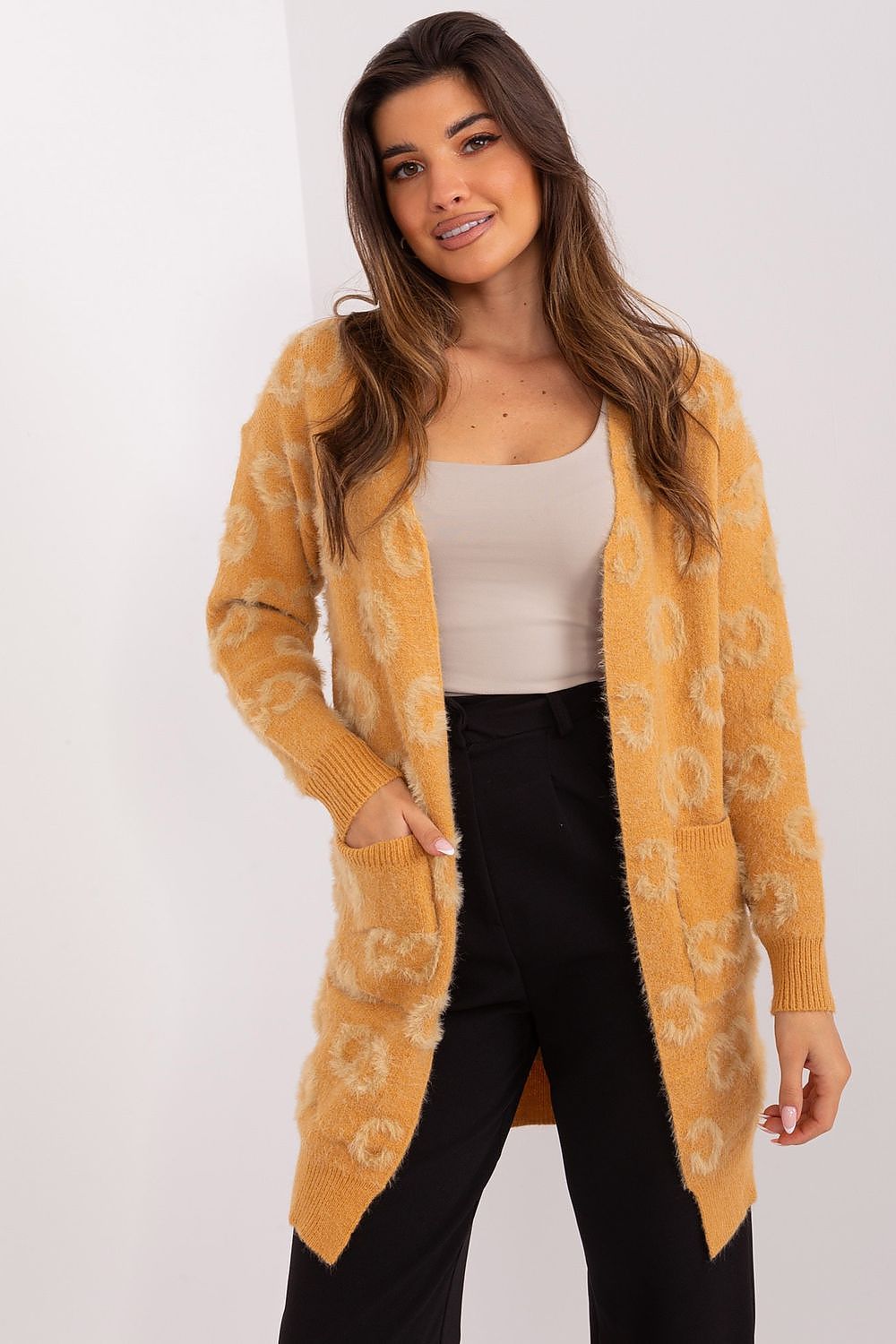  Sweter Kardigan Model AT-SW-234502.38X Camel - AT 
