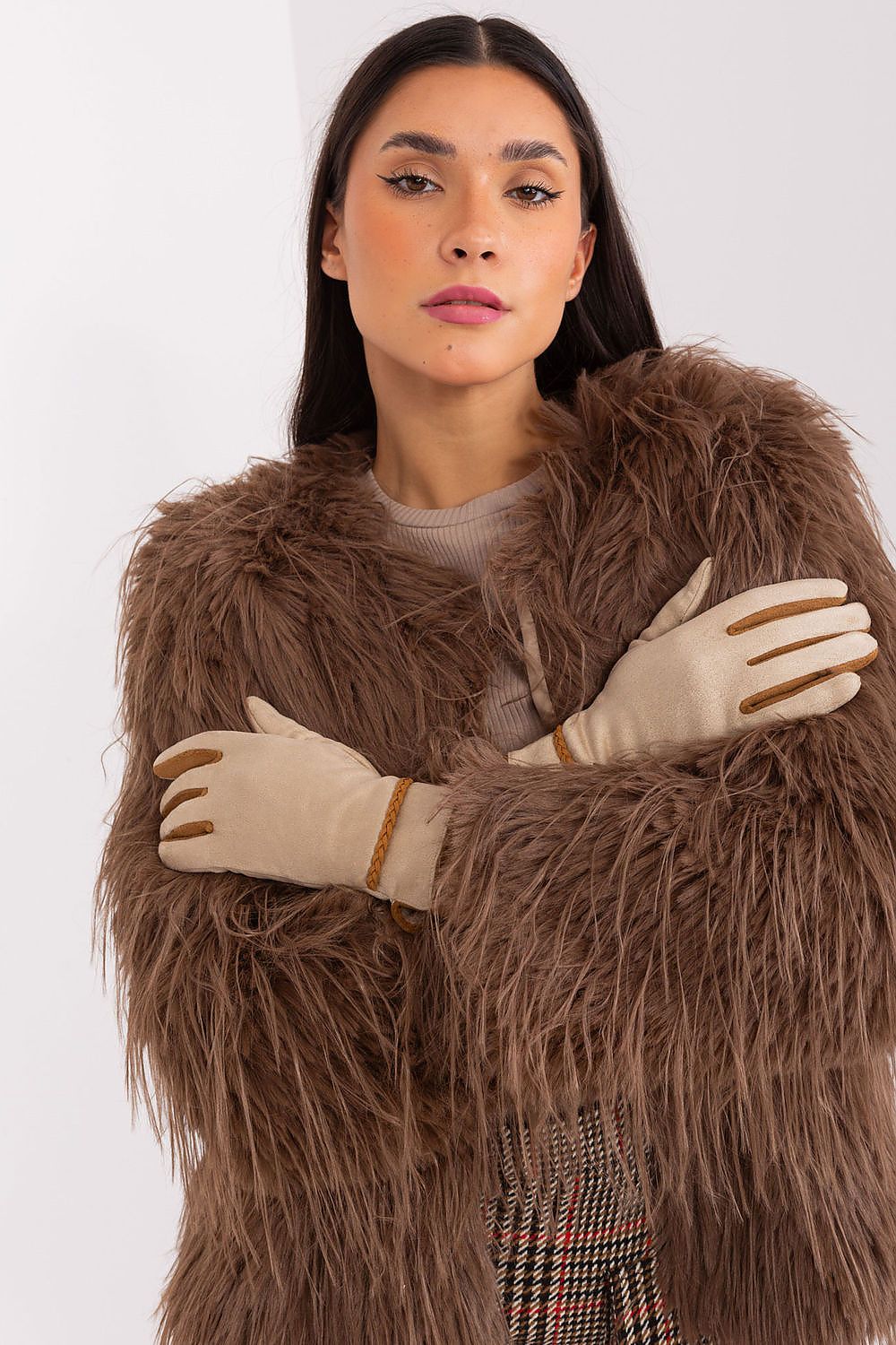   Rękawiczki Model AT-RK-238601.25P Beige - AT 