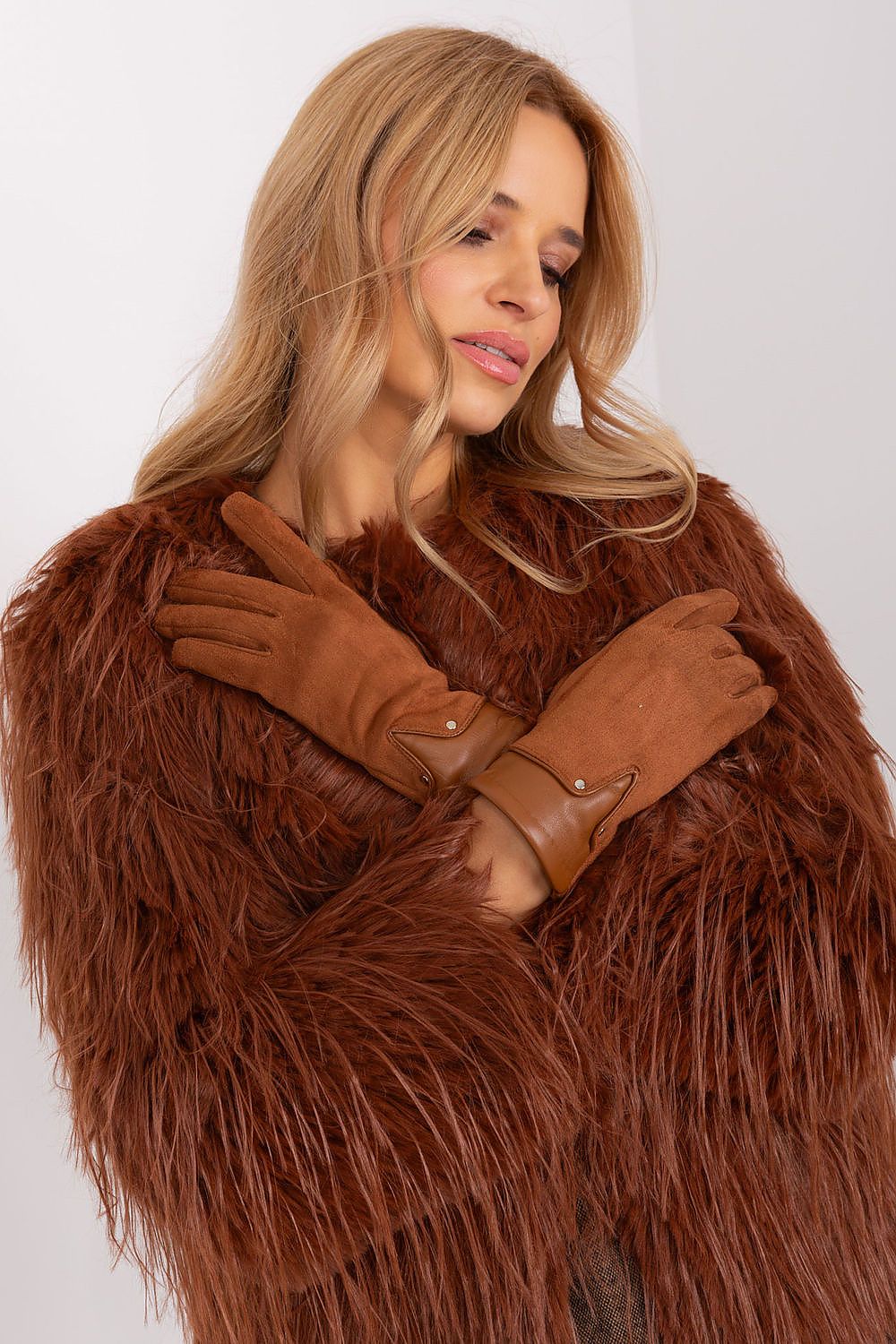   Rękawiczki Model AT-RK-239507.53P Light Brown - AT 