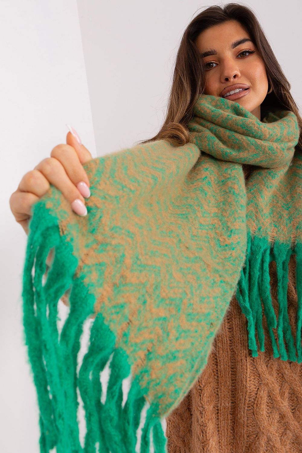   Szalik Model AT-SZ-23125.75 Green - AT 