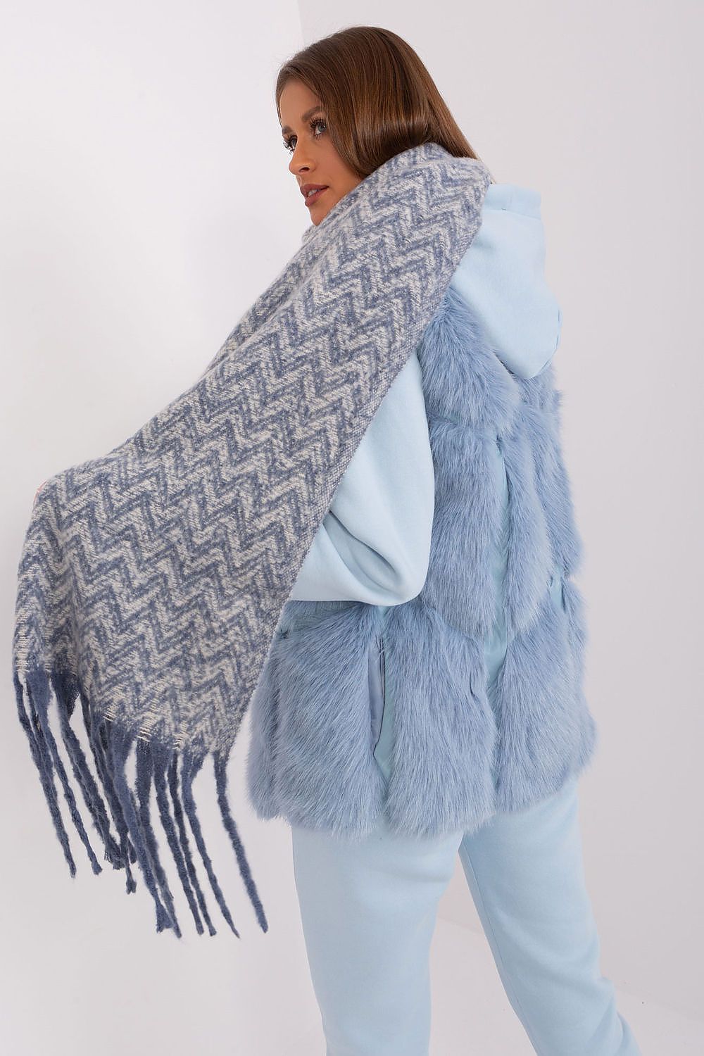  Szalik Model AT-SZ-23125.75 White/Blue - AT 