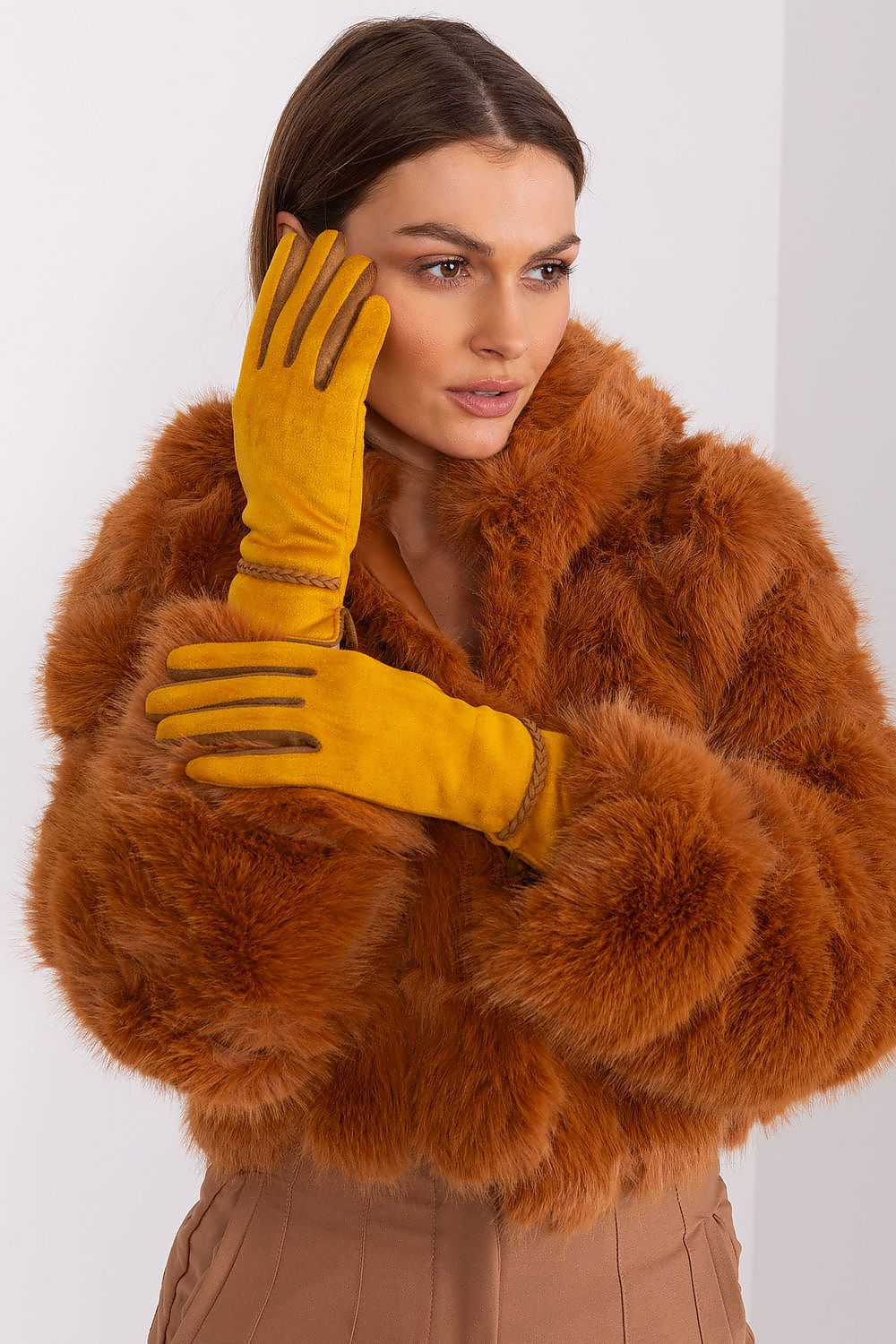   Rękawiczki Model AT-RK-238601.78 Dark Yellow - AT 