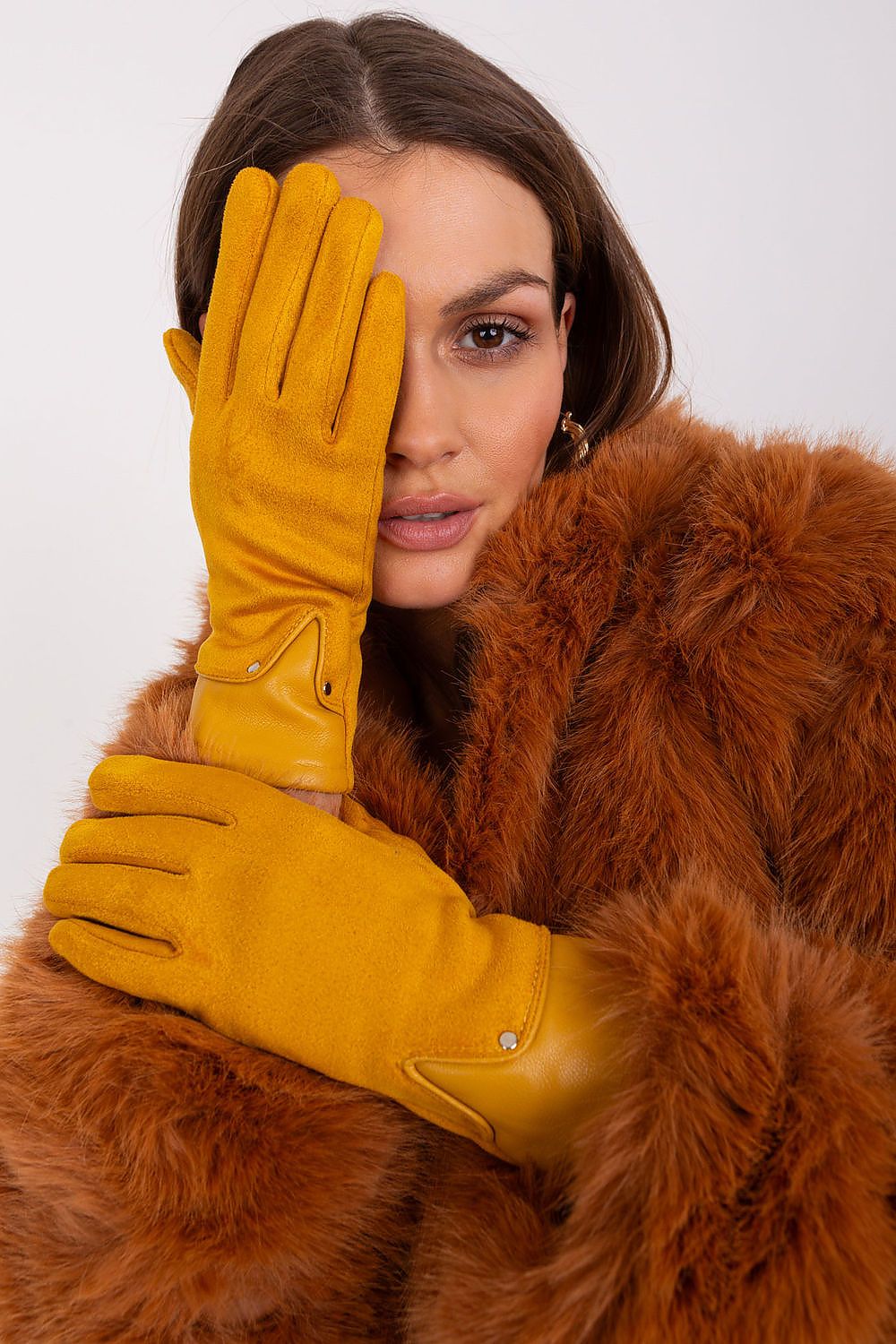   Rękawiczki Model AT-RK-239507.26P Dark Yellow - AT 