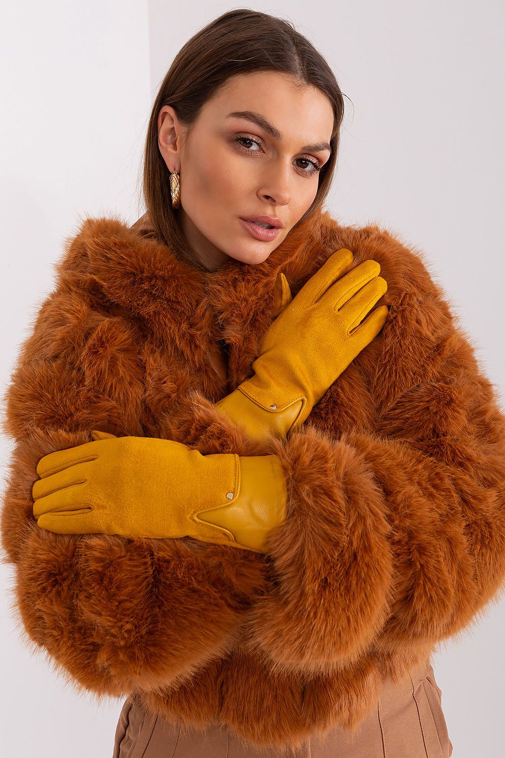   Rękawiczki Model AT-RK-239507.26P Dark Yellow - AT 