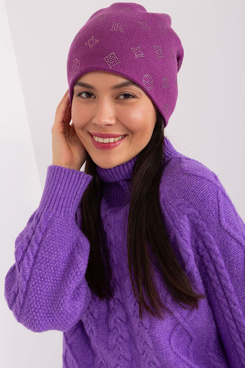   Czapka Model AT-CZ-2325.86 Violet - AT 