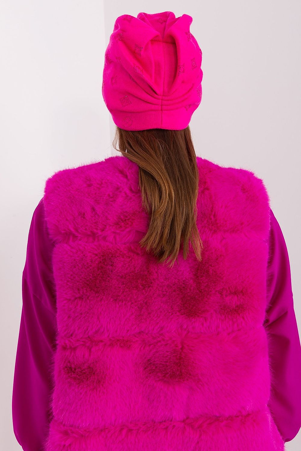   Czapka Model AT-CZ-2325.96 Dark Pink - AT 