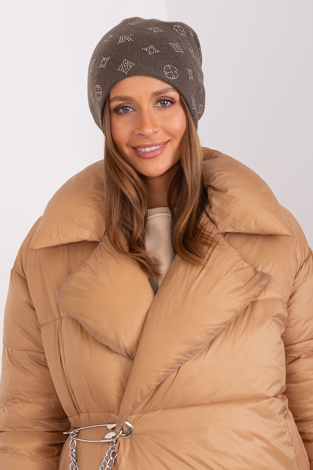   Czapka Model AT-CZ-2325.86 Dark Khaki - AT 
