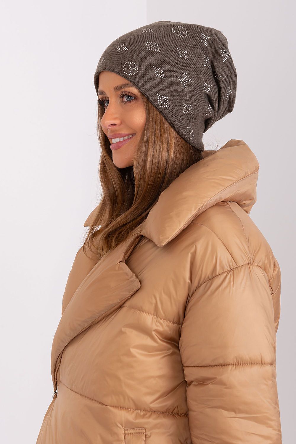   Czapka Model AT-CZ-2325.86 Dark Khaki - AT 