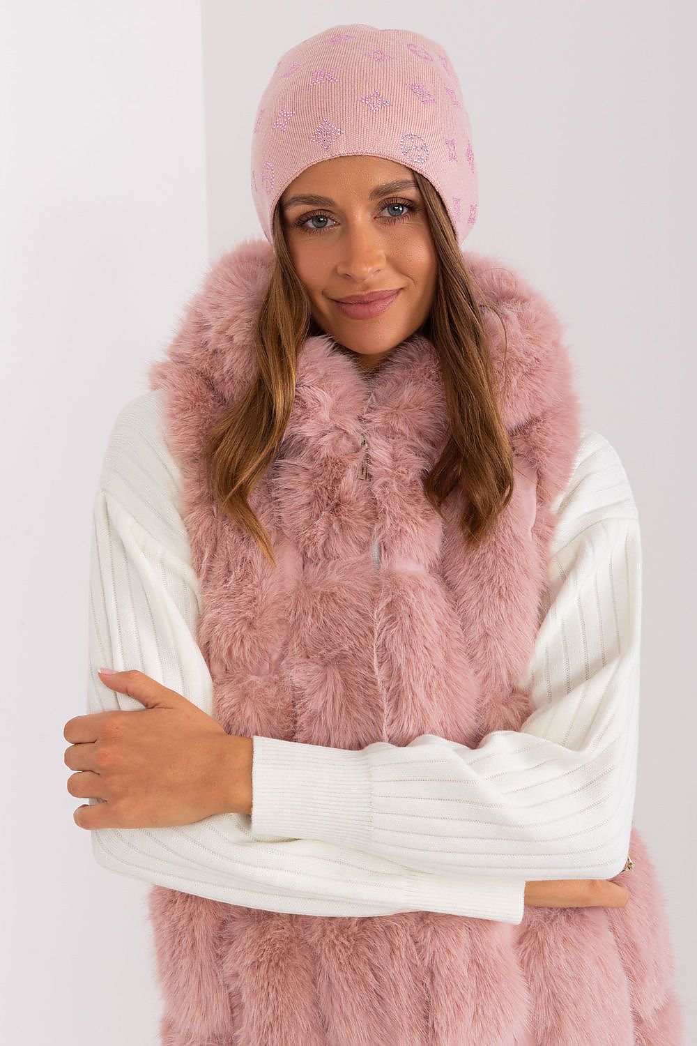   Czapka Model AT-CZ-2325.85 Pink - AT 