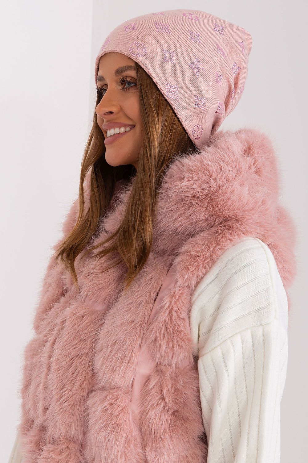   Czapka Model AT-CZ-2325.85 Pink - AT 
