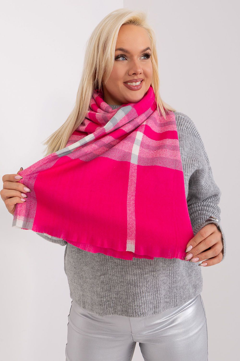   Szalik Model AT-SZ-23125-1.26 Grey/Pink - AT 