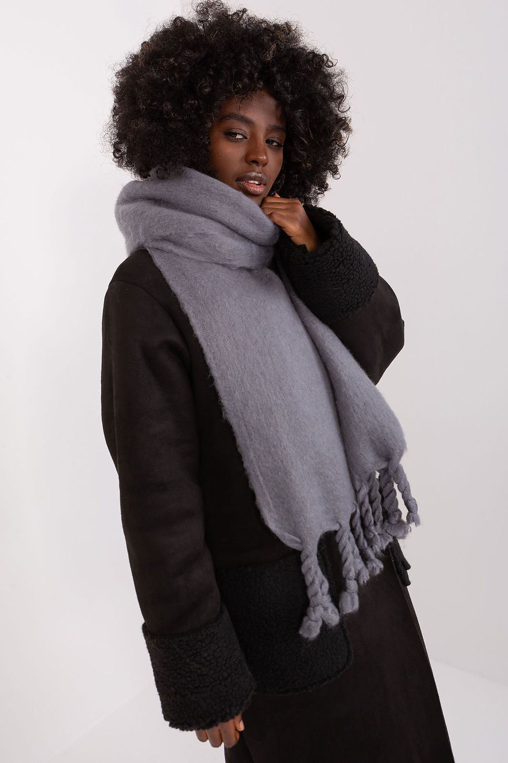   Szalik Model AT-SZ-2313502.20P Dark Grey - AT 