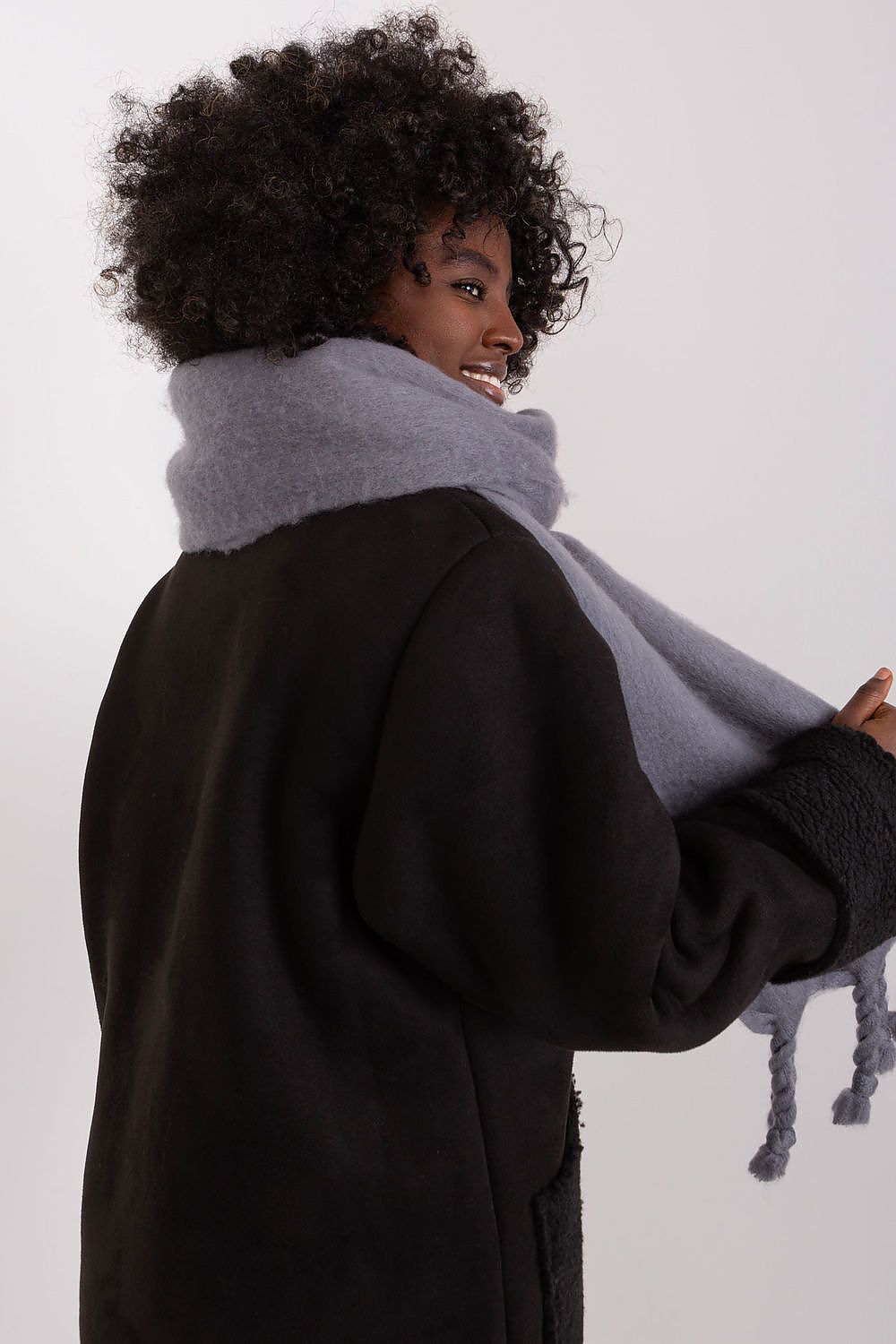   Szalik Model AT-SZ-2313502.20P Dark Grey - AT 
