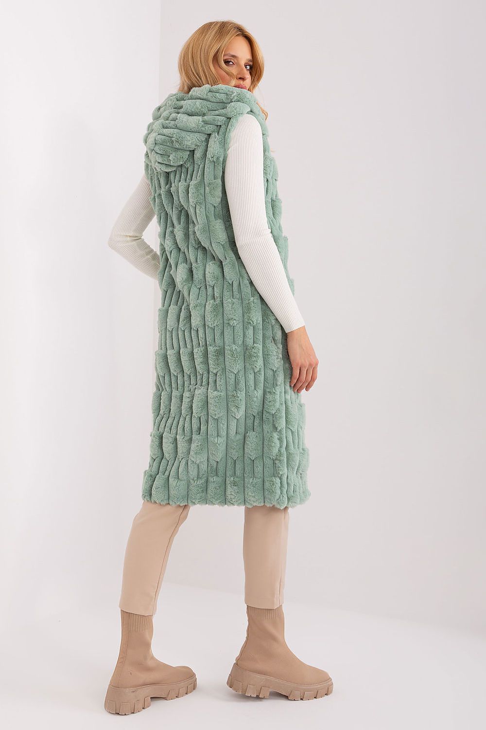   Kamizelka Model AT-KZ-2368-1.07 Pistacja - AT 