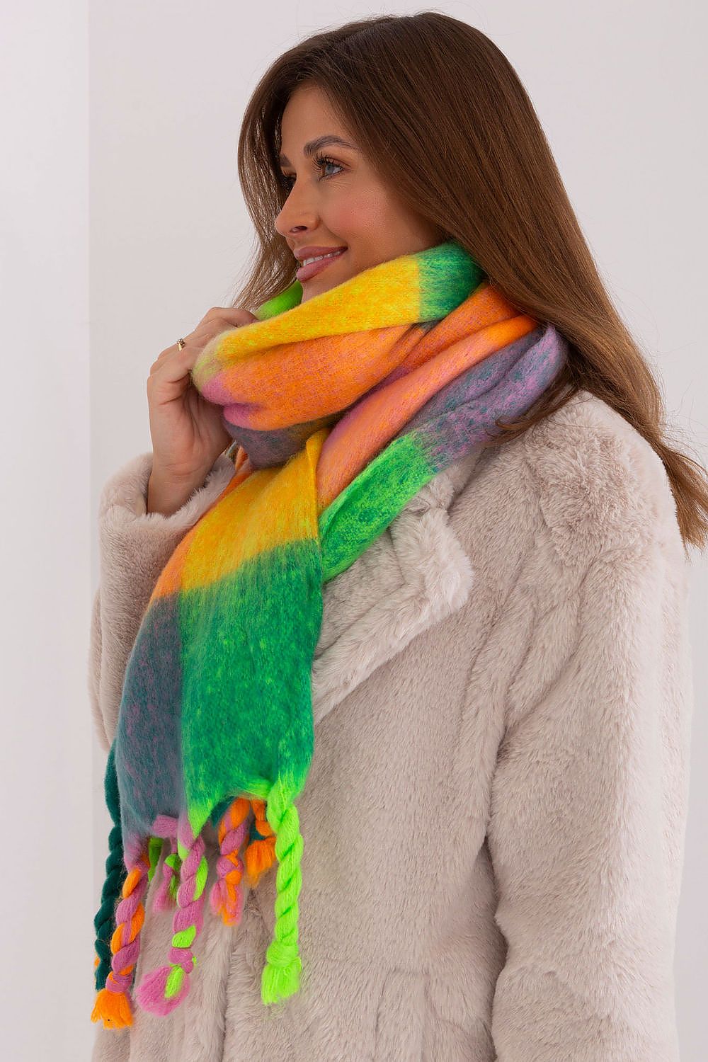   Szalik Model AT-SZ-2313501.98 Green - AT 