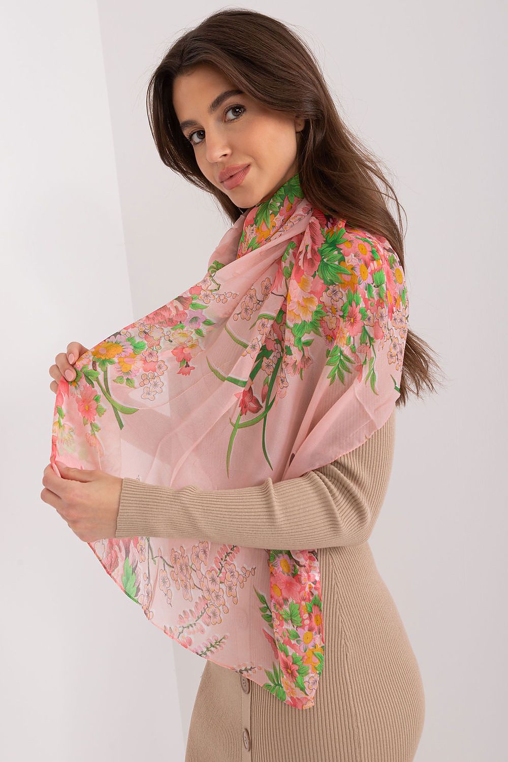   Chusta Model AT-CH-B-D645.30 Light Pink - AT 