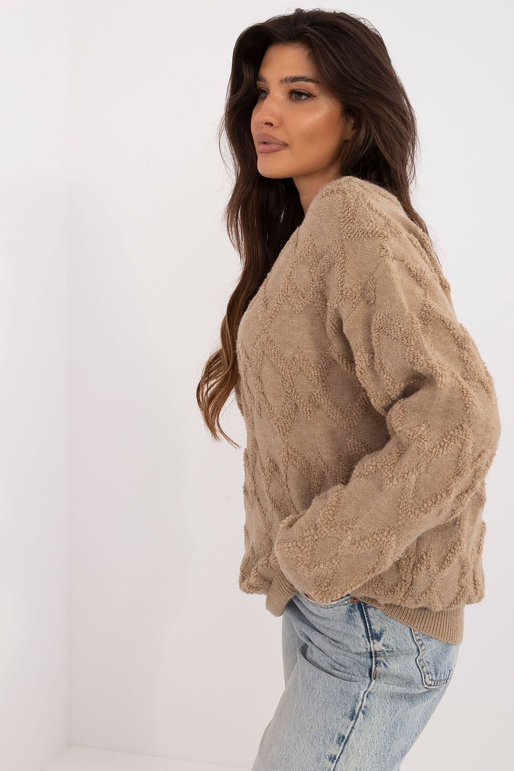   Sweter Damski Model AT-SW-2361.61 Dark Beige - AT 