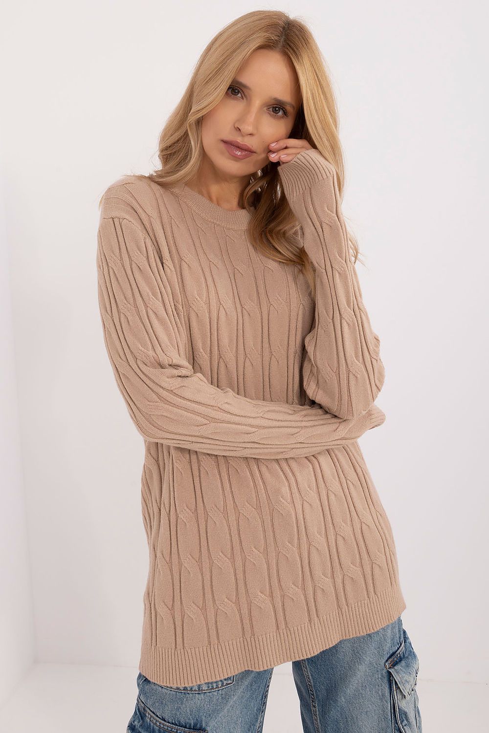   Sweter Damski Model AT-SW-2343.88 Camel - AT 