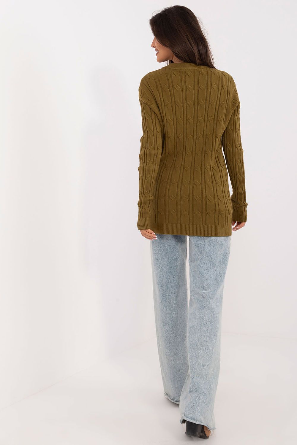   Sweter Damski Model AT-SW-2343.88 Oliwka - AT 