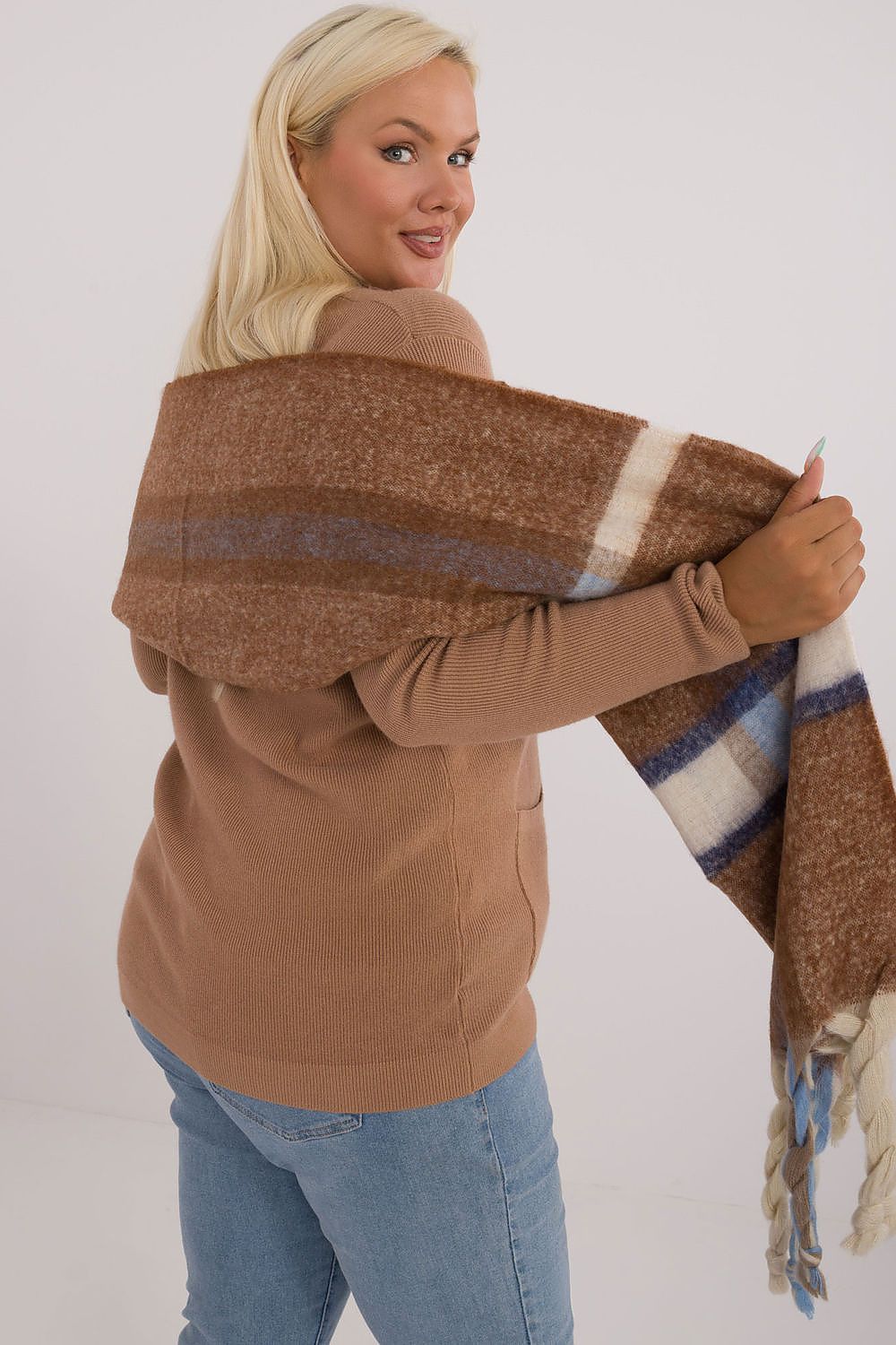   Szalik Model AT-SZ-2315.33 Brown - AT 