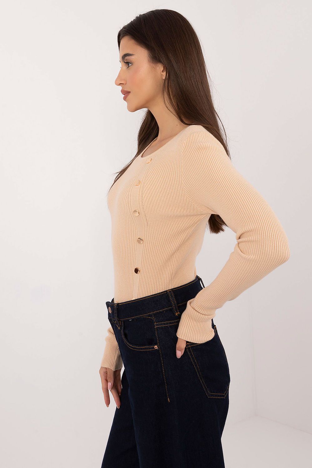   Sweter Damski Model AT-SW-2332-2.62 Beige - AT 