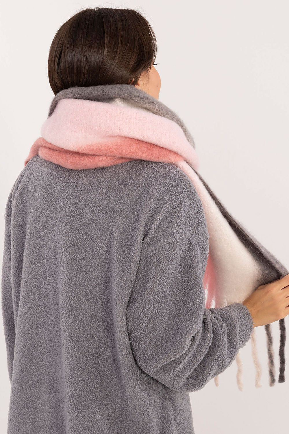   Szalik Model AT-SZ-2320.50 Grey/Pink - AT 