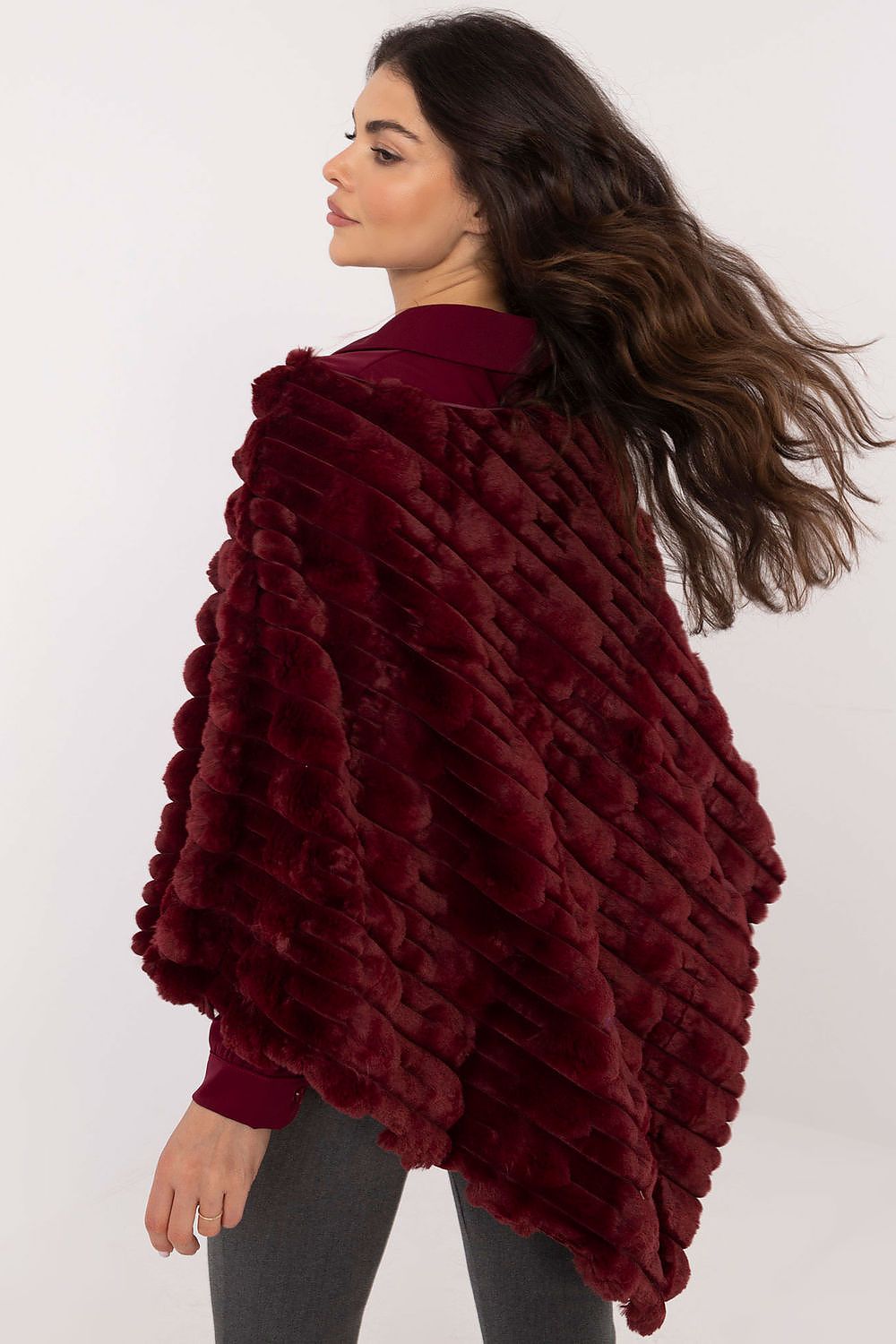  Sweter Poncho Model AT-PN-2347.68 Bordo - AT 