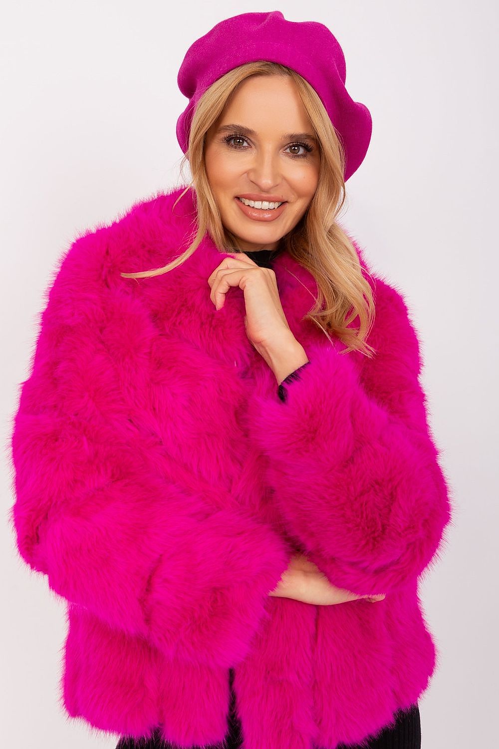   Beret Model AT-CZ-231305.82P Fuksja - AT 