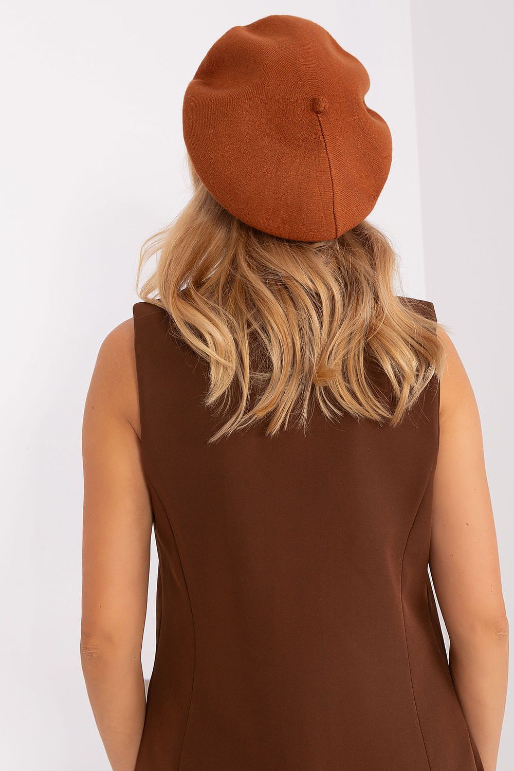   Beret Model AT-CZ-231305.82P Light Brown - AT 