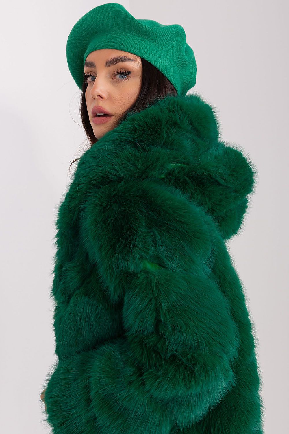   Czapka Model AT-CZ-231305.91P Green - AT 