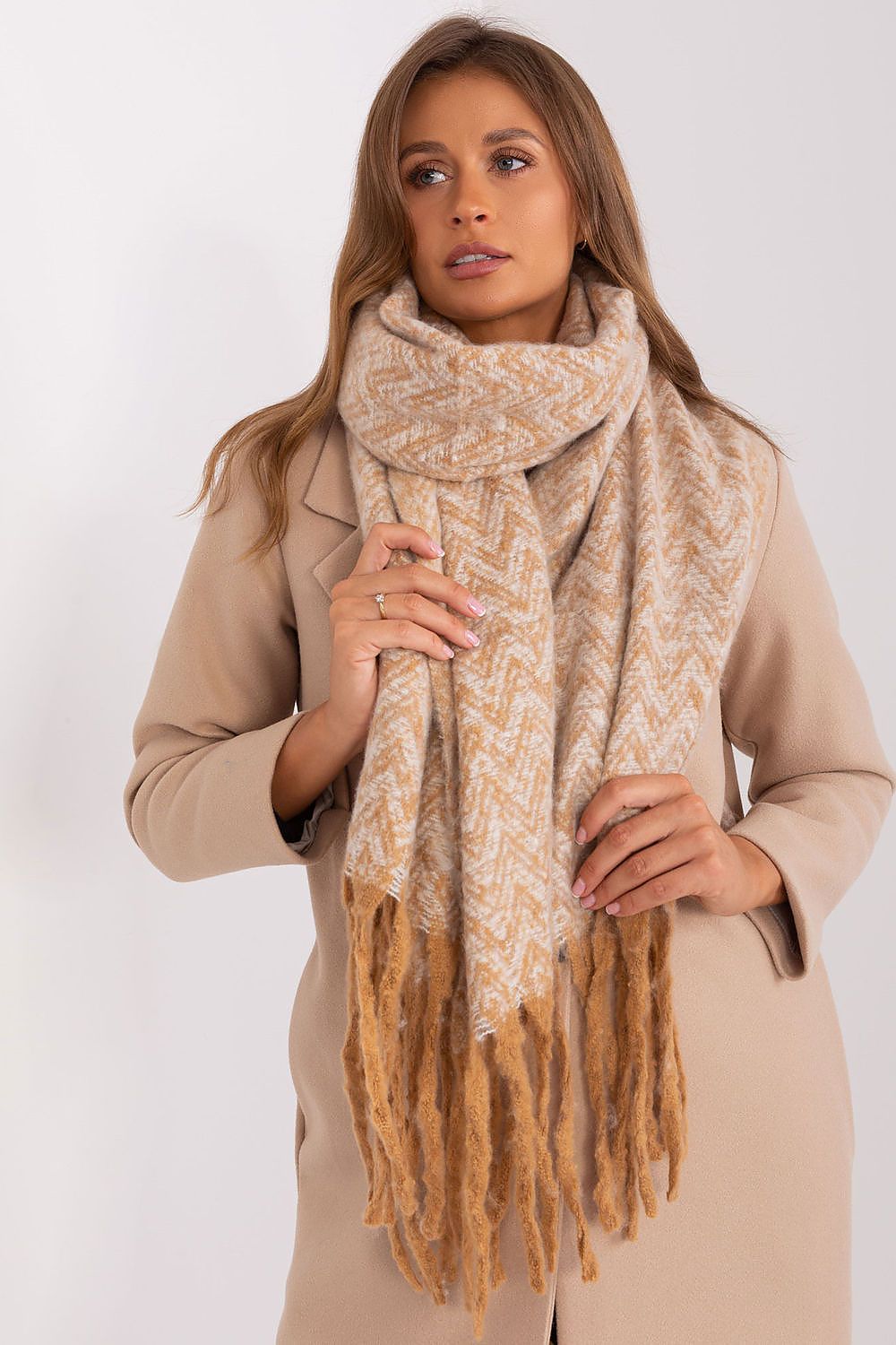   Szalik Model AT-SZ-23125.75 Light Camel - AT 