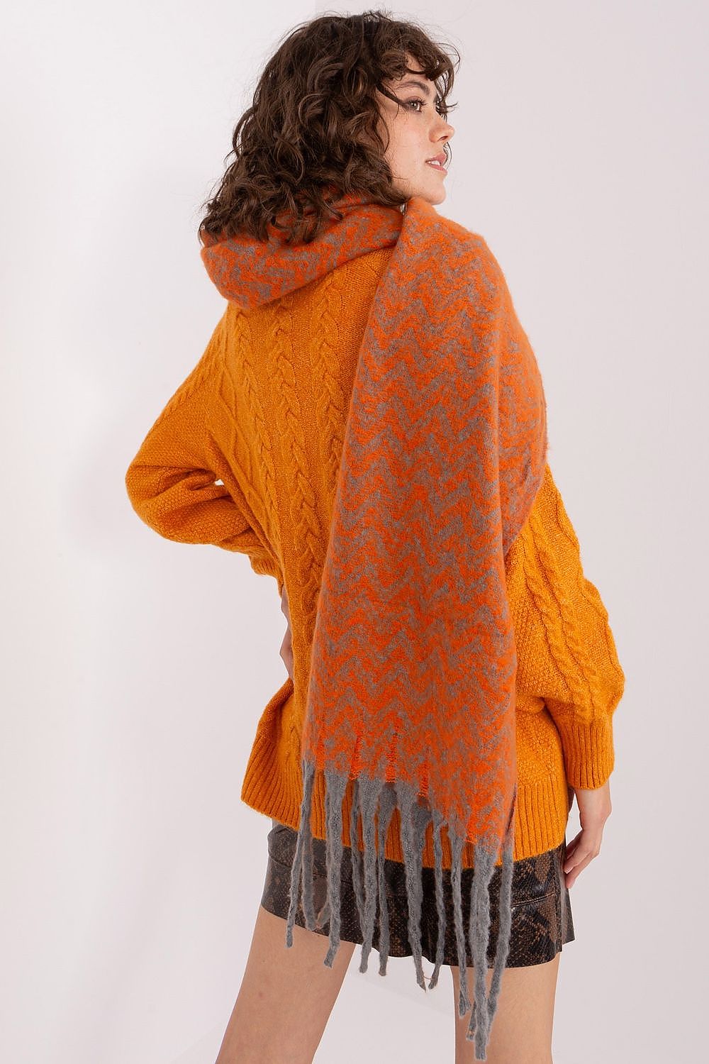   Szalik Model AT-SZ-23125.75 Light Orange - AT 