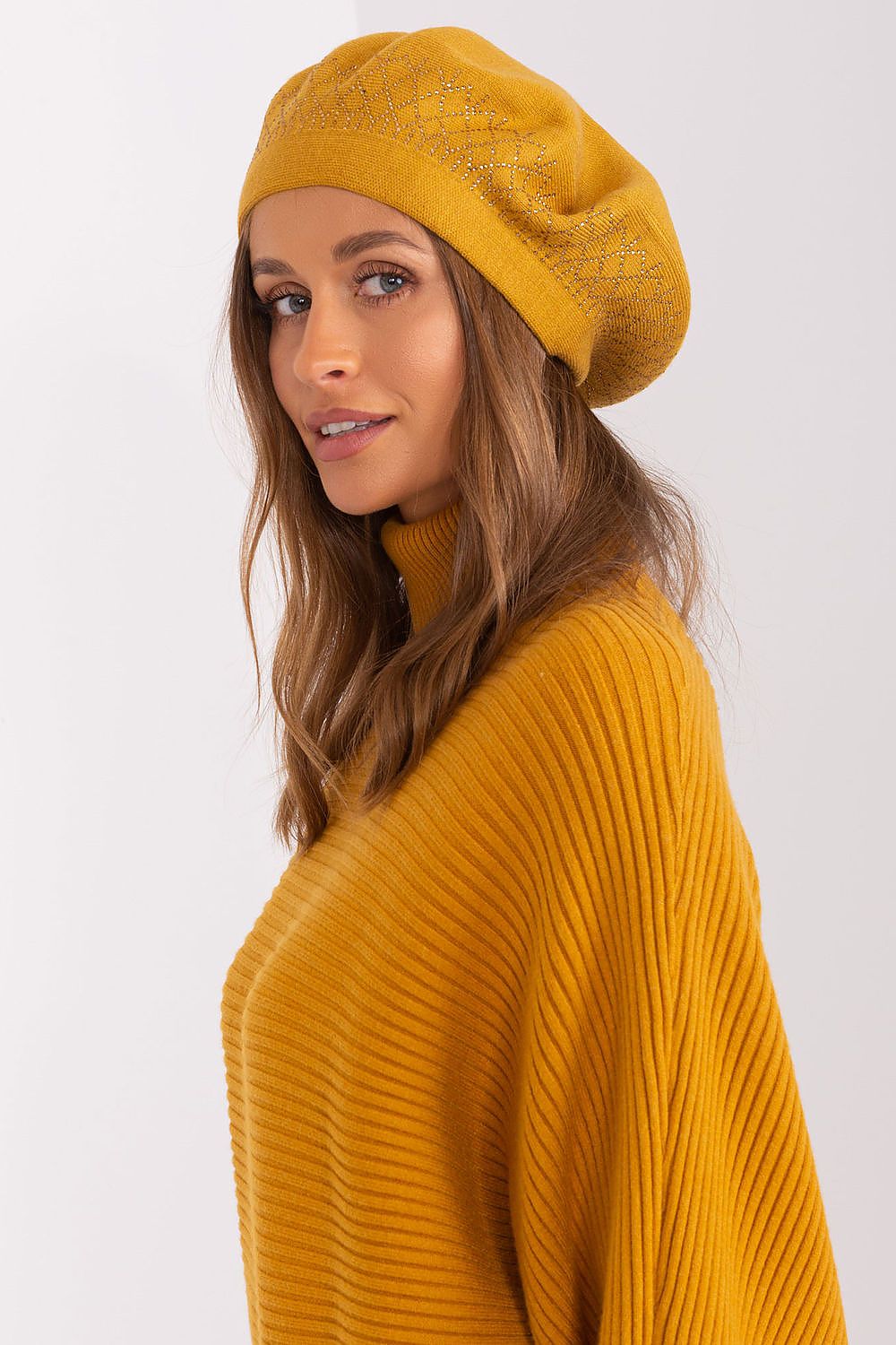   Beret Model AT-CZ-231605.21P Dark Yellow - AT 