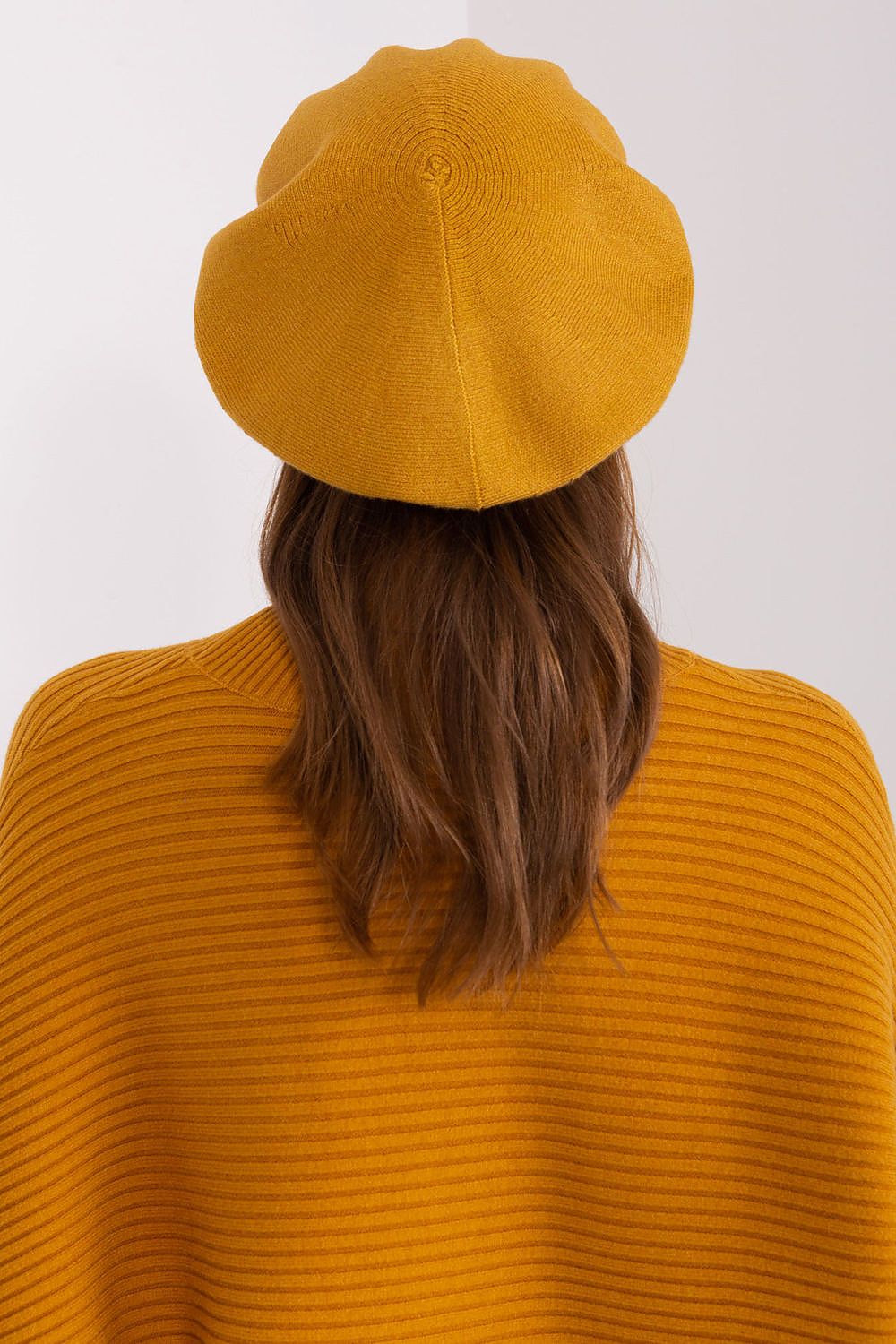   Beret Model AT-CZ-231605.21P Dark Yellow - AT 