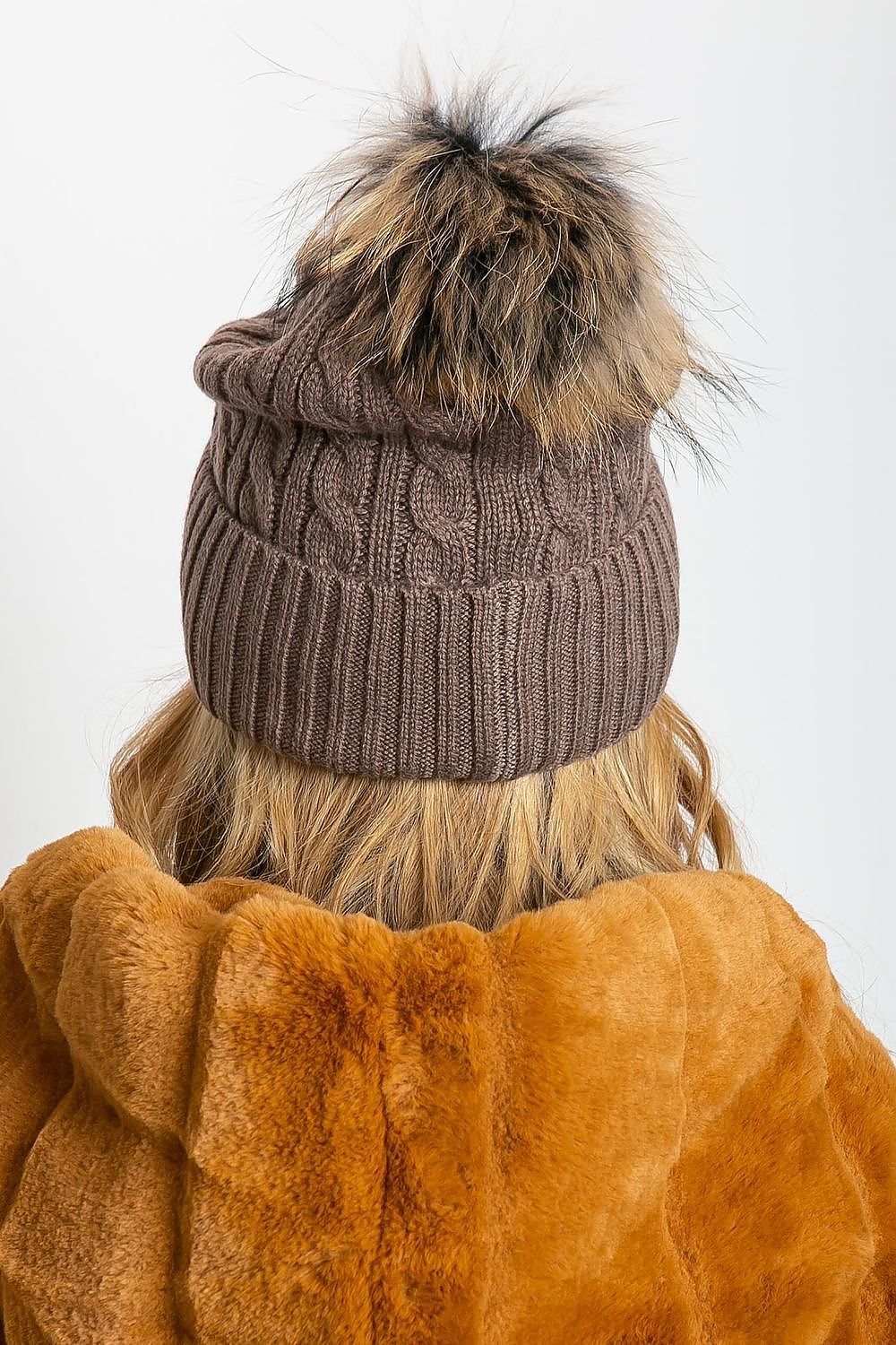   Czapka Model AT-CZ-173501.44 Light Brown - AT 