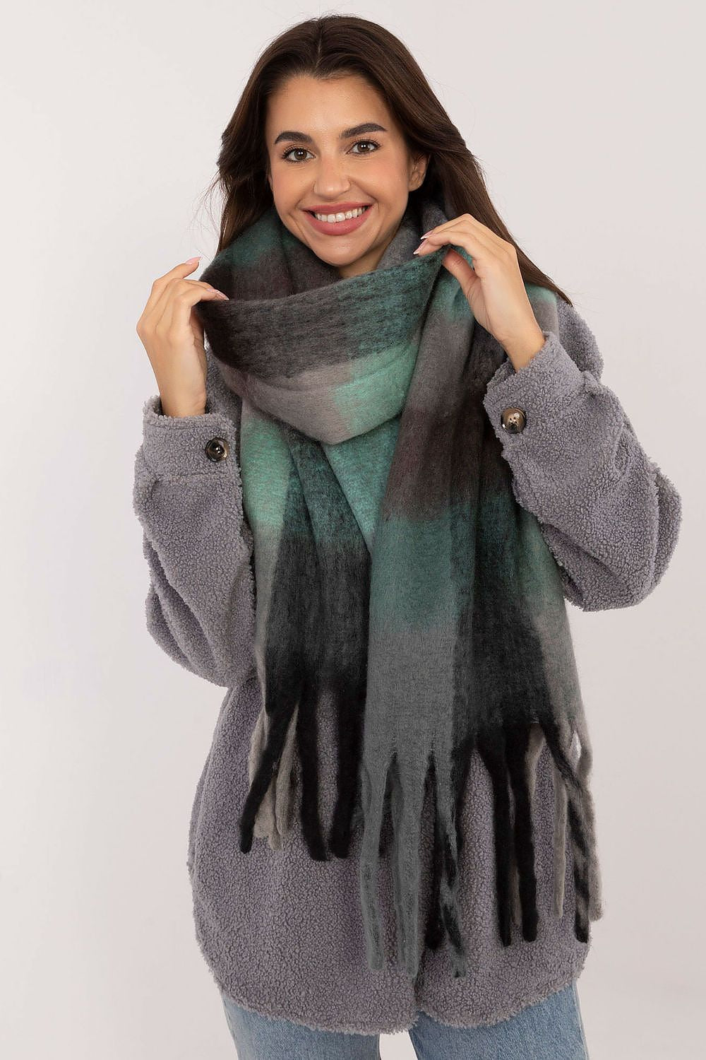   Szalik Model AT-SZ-2312501.62 Grey/Black - AT 