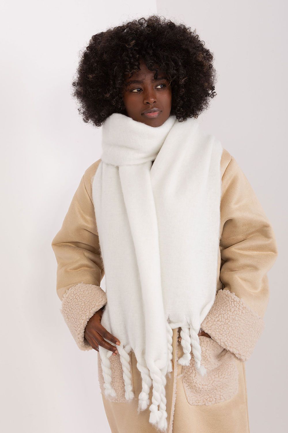   Szalik Model AT-SZ-2313502.63P White - AT 