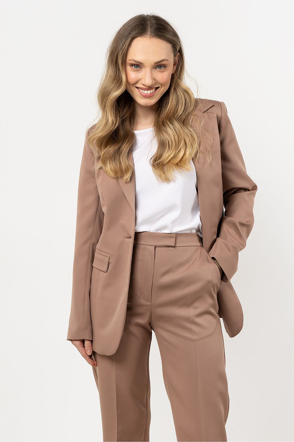   Marynarka Model A714 Cappuccino - awama 
