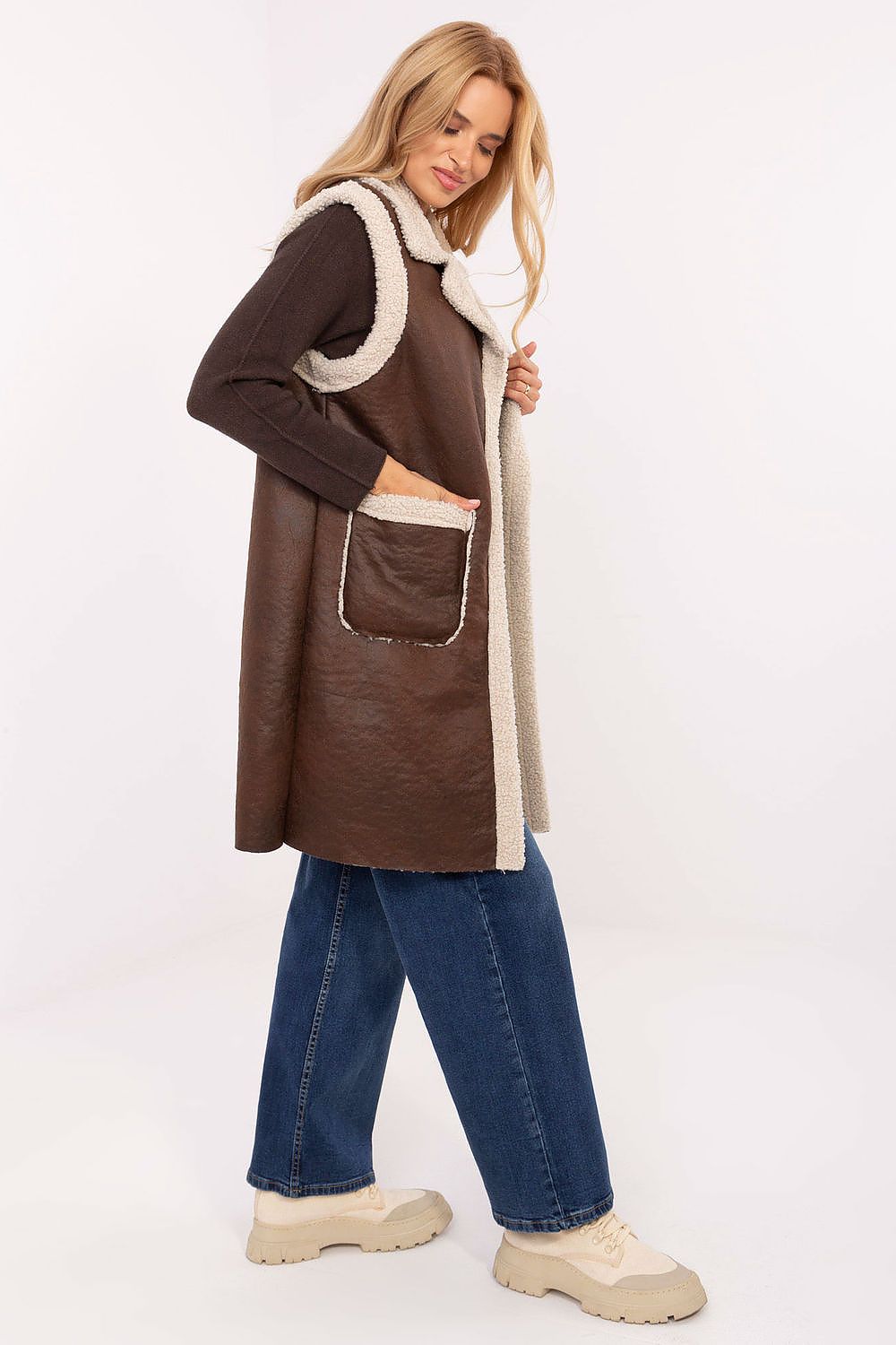   Kamizelka Model IT-KZ-96916.68 Brown - Factory Price 