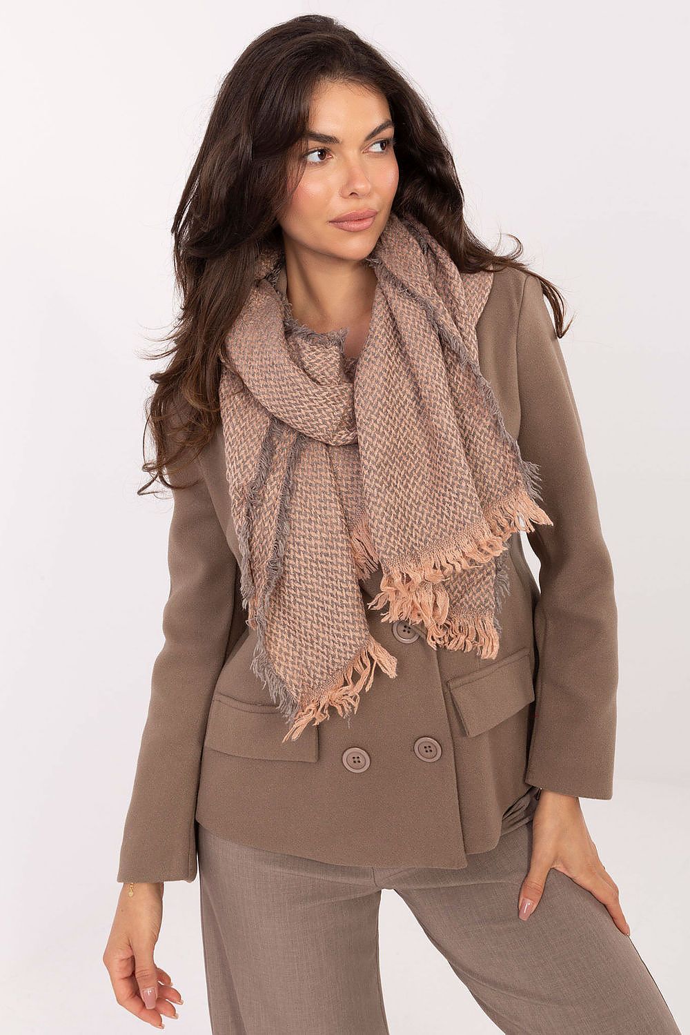   Szalik Model AT-SZ-S-8372.65 Light Pink - AT 