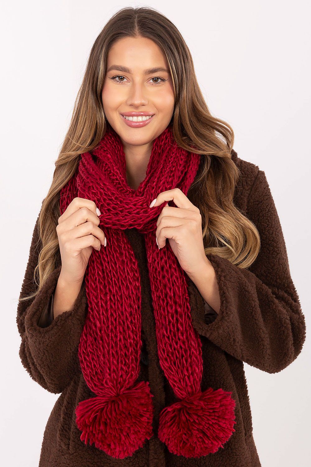  Szalik Model AT-SZ-S-2203.87 Red - AT 