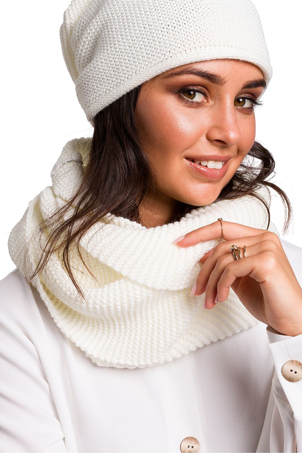   Komin Model BK042 Ecru - BE Knit 