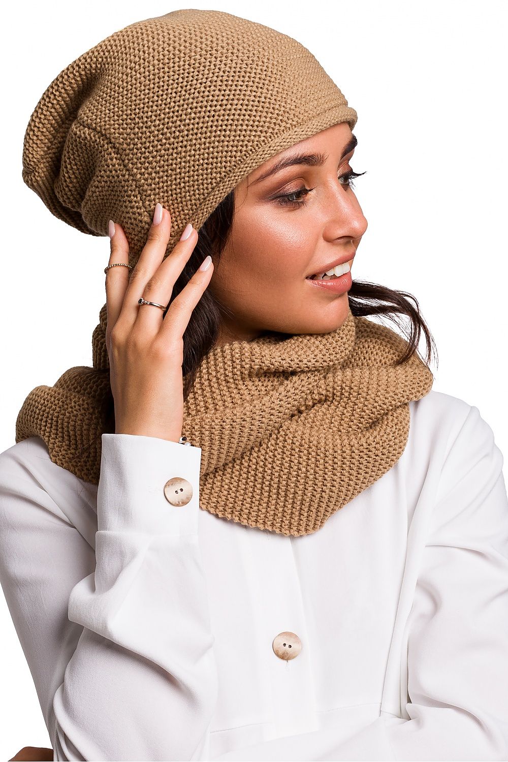   Komin Model BK042 Carmel - BE Knit 