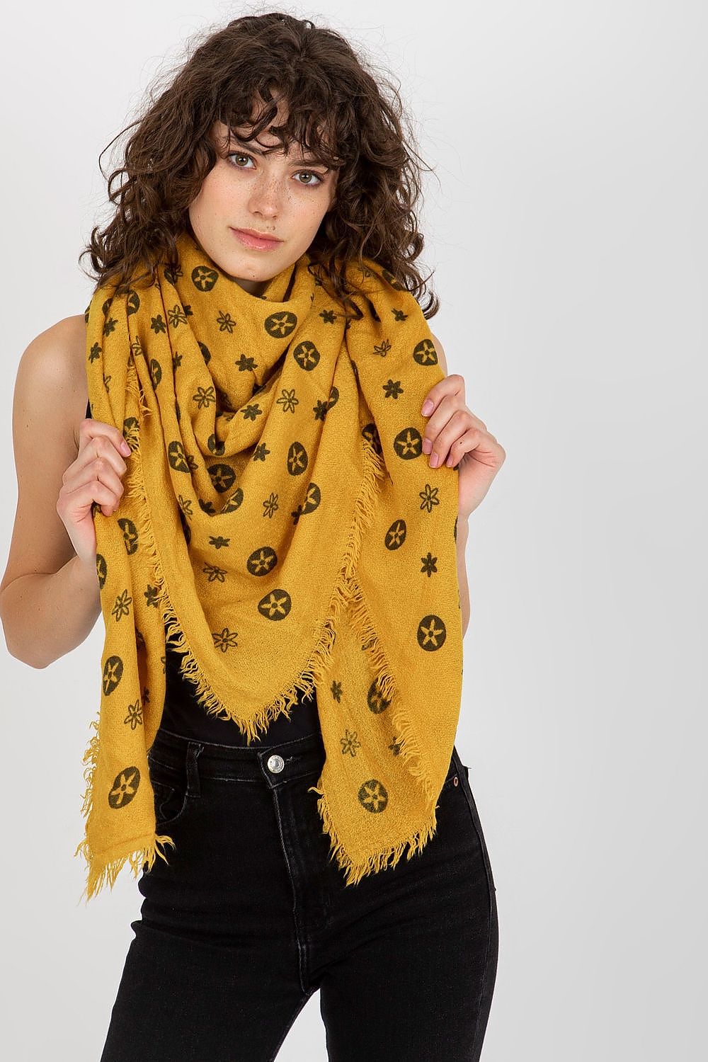  Chusta Model AT-CH-23503-1.89 Dark Yellow - AT 