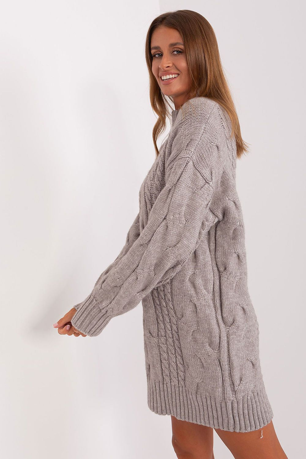   Sweter Damski Model AT-SW-2367-1.35P Grey - AT 