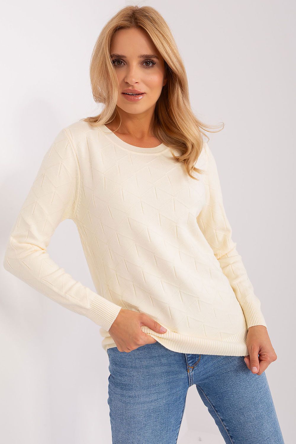   Sweter Damski Model AT-SW-232901.25X Light Beige - AT 