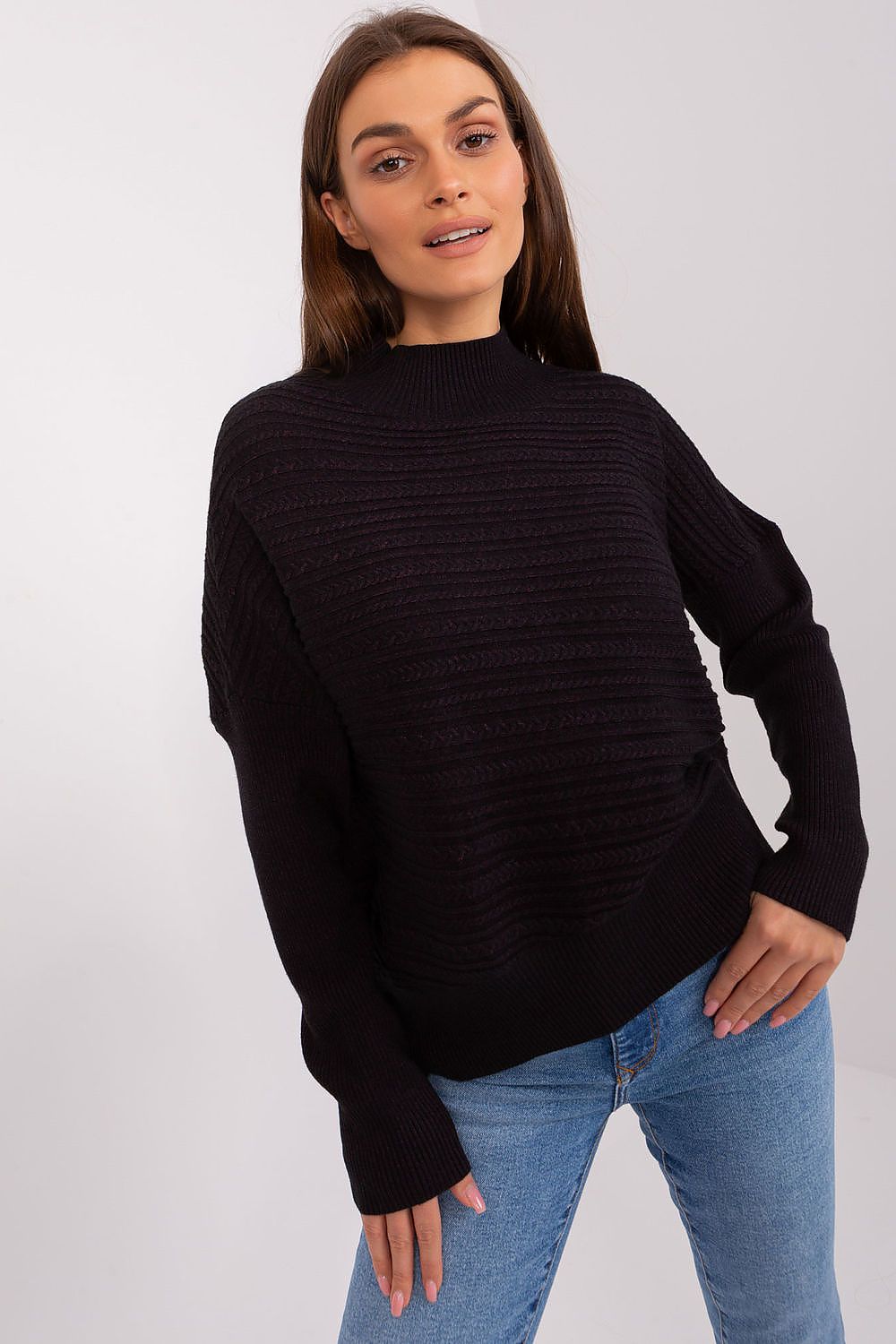   Sweter Damski Model AT-SW-2368.36X Black - AT 