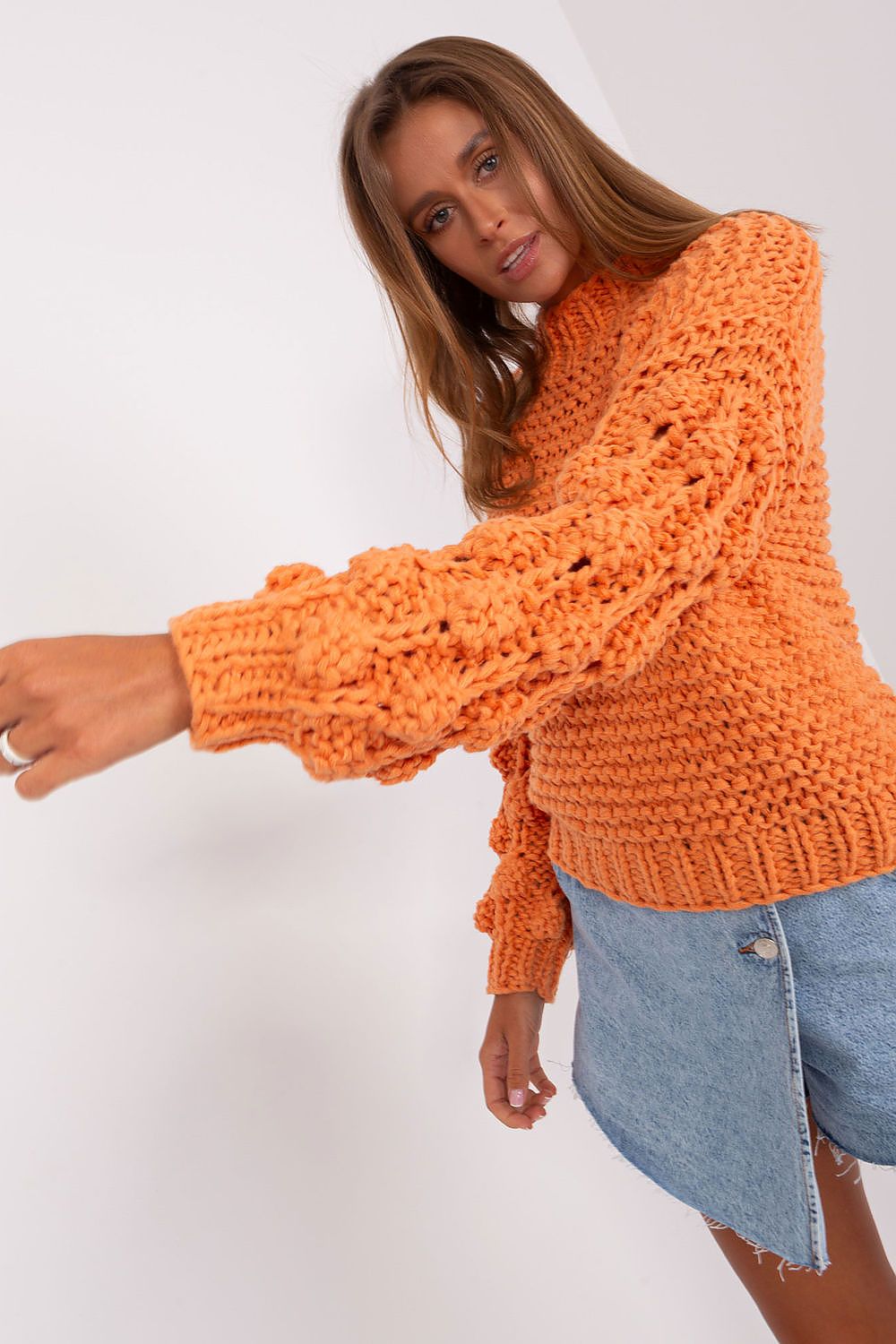   Sweter Damski Model AT-SW-2382.97P Orange - AT 